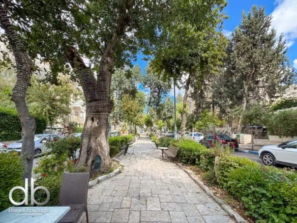 Ben Maimon Jerusalem roof apartment for sale