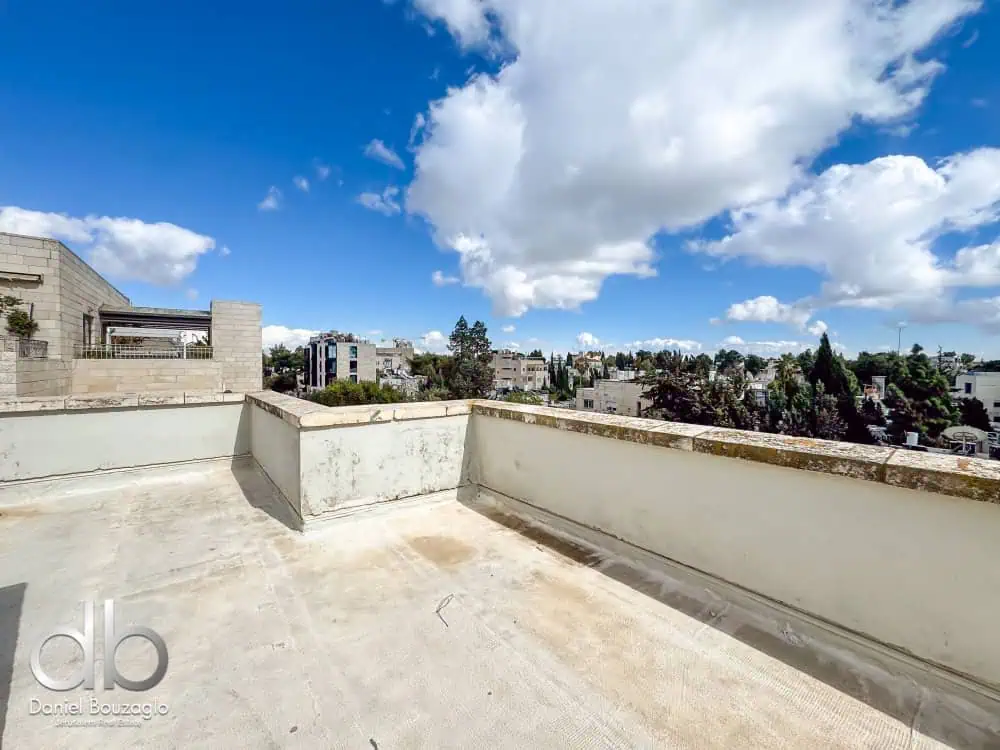 Ben Maimon Jerusalem roof apartment for sale