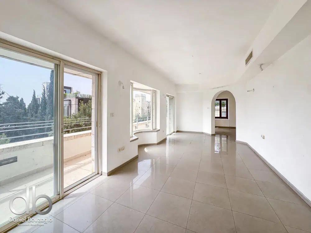 Ben Maimon Jerusalem roof apartment for sale