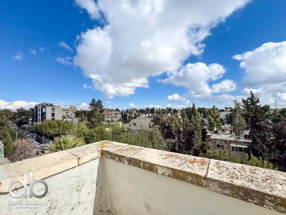 Ben Maimon Jerusalem roof apartment for sale