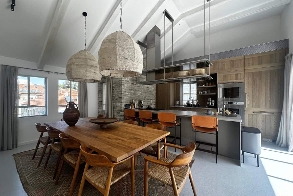 Dan street Penthouse in Baka Jerusalem