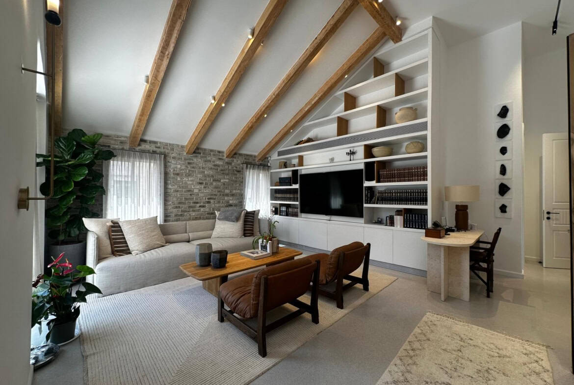 Dan street Penthouse in Baka Jerusalem