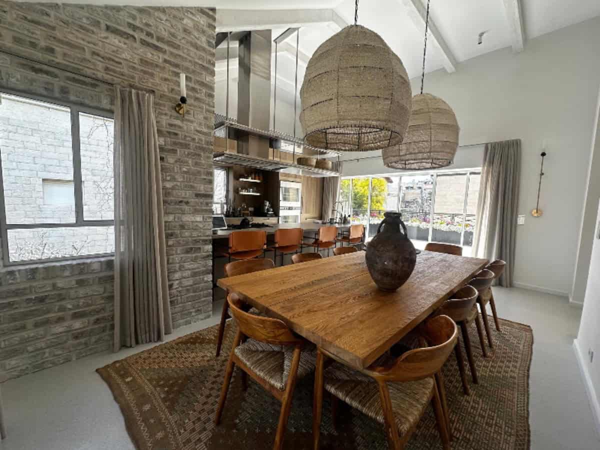 Dan street Penthouse in Baka Jerusalem