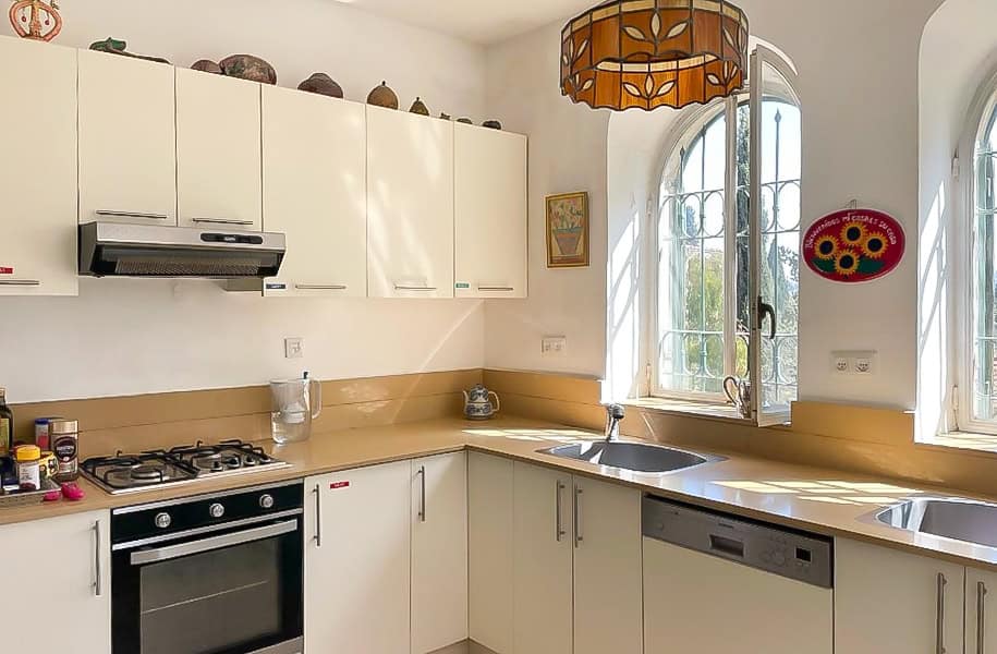 German Colony edge of Talbieh town house for sale