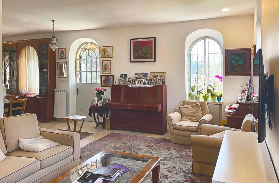 German Colony edge of Talbieh town house for sale