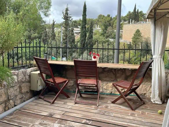 Neve Shanan Nayot Duplex with Garden for sale - Nayot