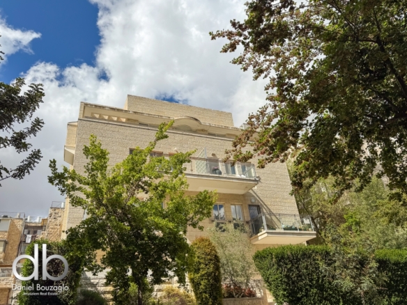 Ben Maimon Jerusalem roof aprartment for sale