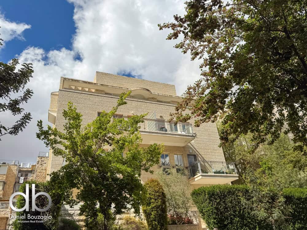 Ben Maimon Jerusalem roof aprartment for sale
