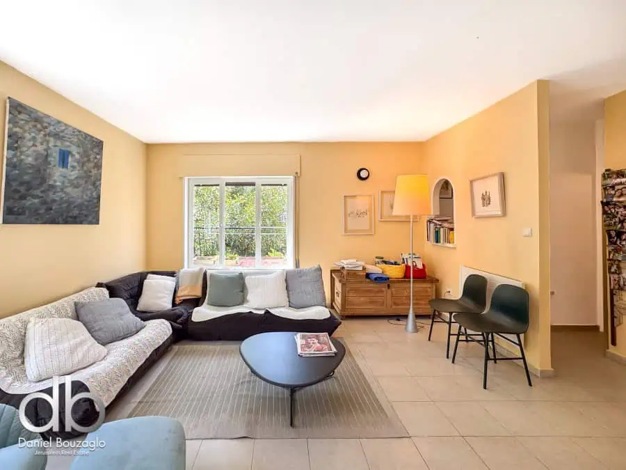 Hatibonim st Rechavia 3br duplex apt for sale
