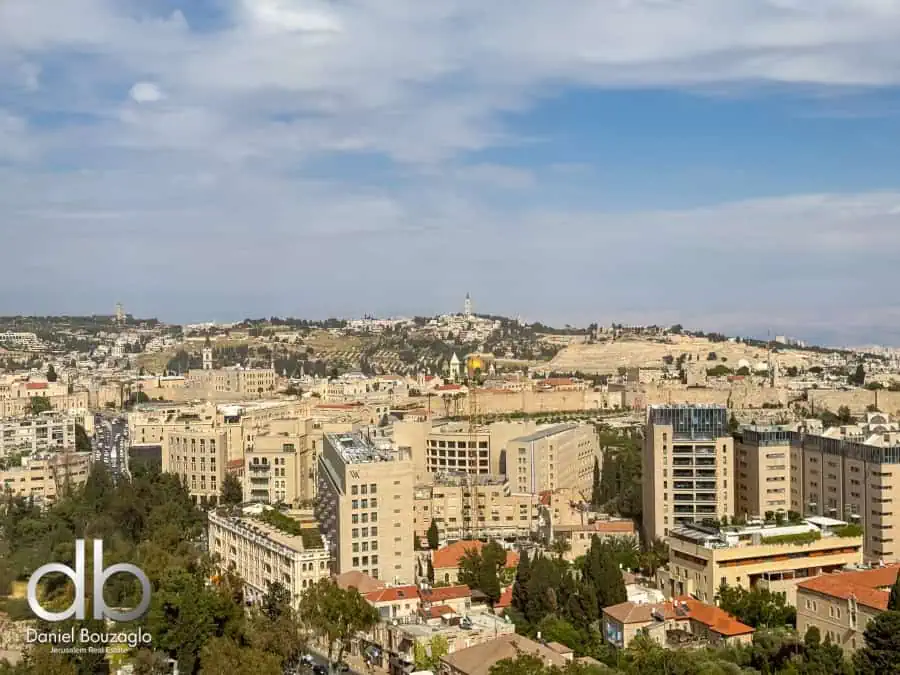 Leonardo hotel Jerusalem 3br B side apt for sale
