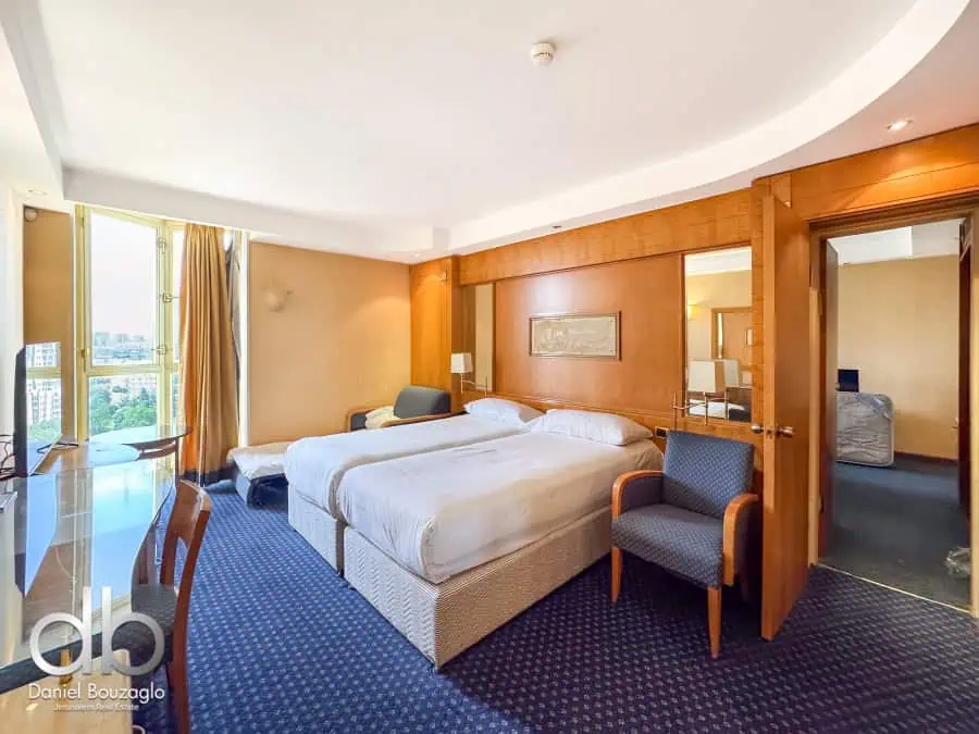 Leonardo hotel Jerusalem 3br B side apt for sale