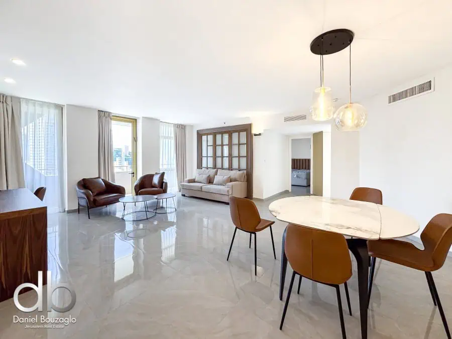 Leonardo hotel Jerusalem 3br B side apt for sale