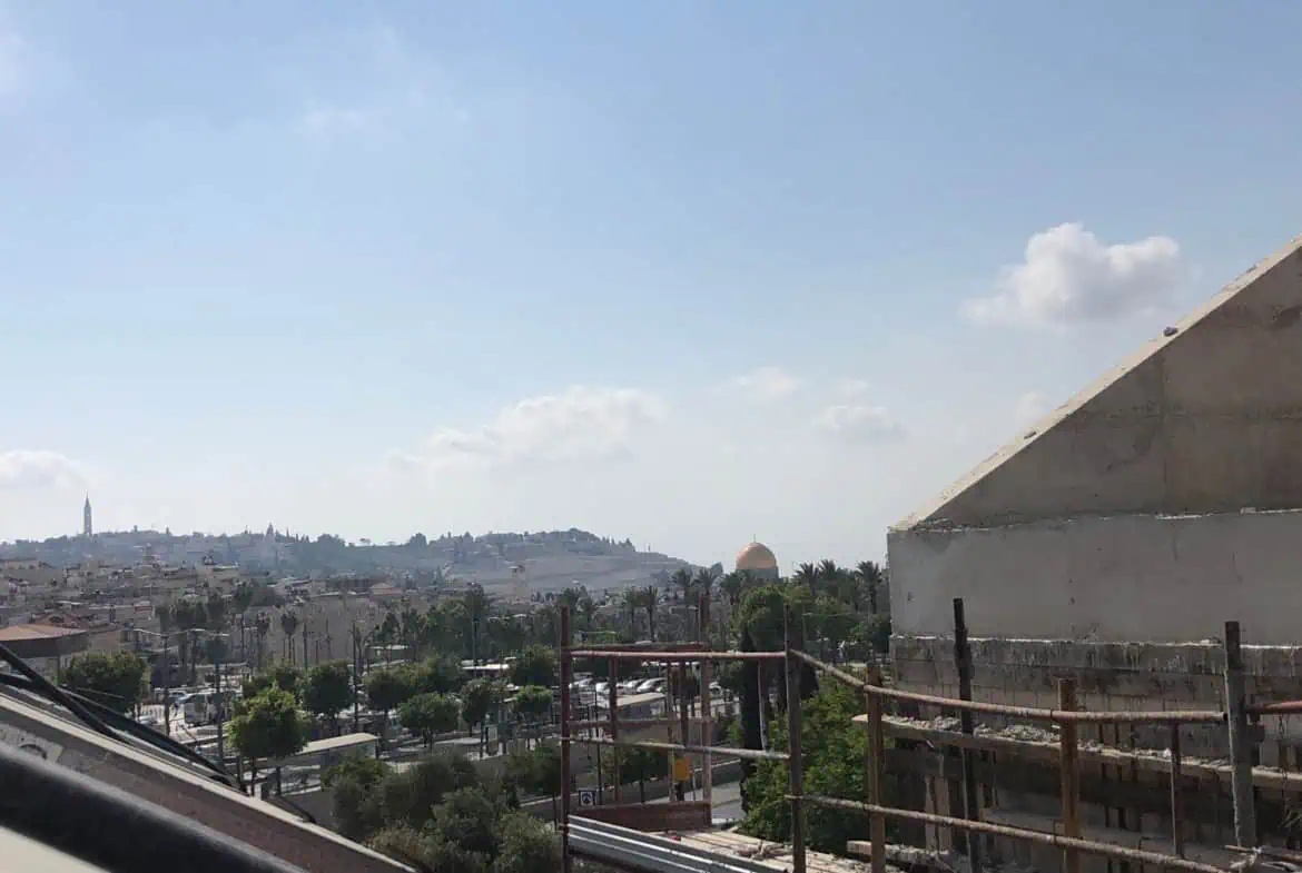 For Rent – Stunning Penthouse on HaAyin Het Street