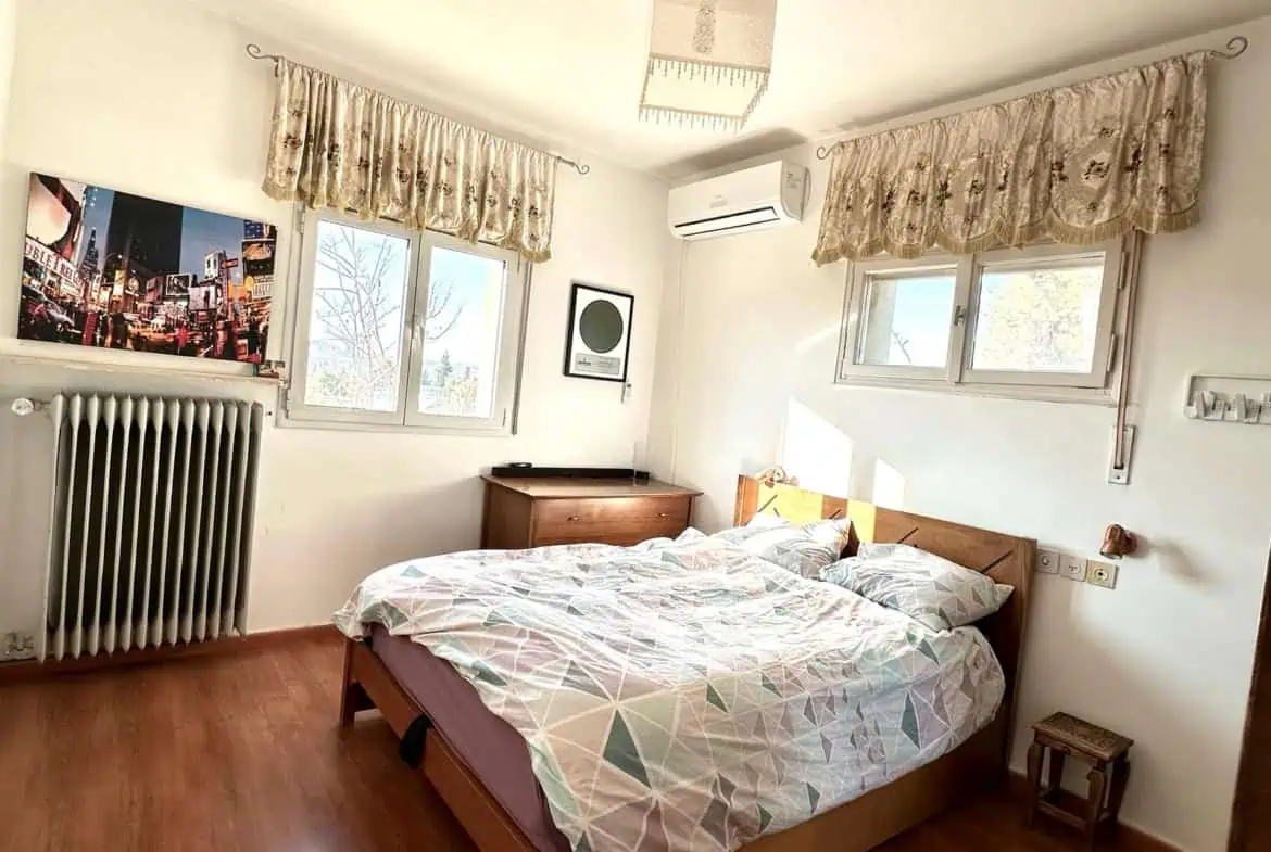 דירת 3 חדרים למכירה רחוב הפורצים קטמון הישנה