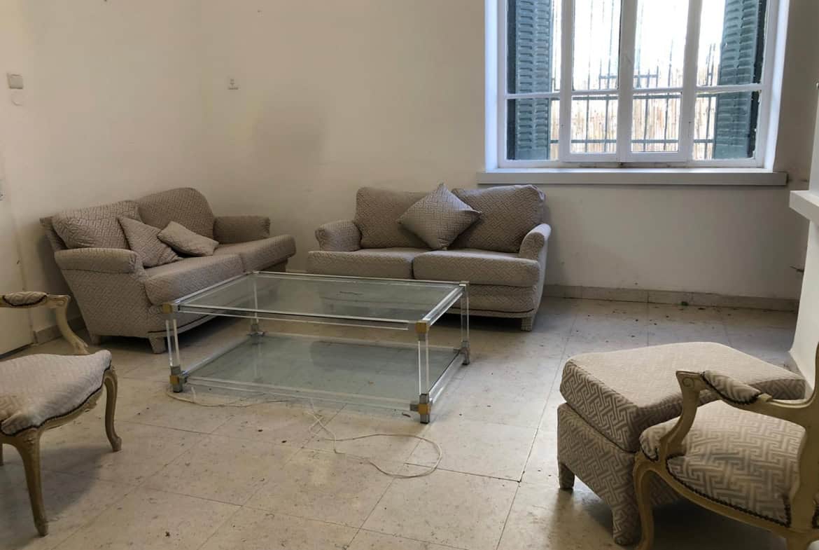 Ben Yefunne Baka 2br garden apt rental