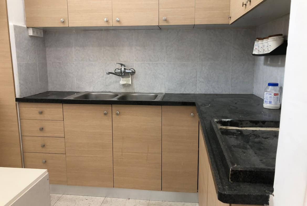 Ben Yefunne Baka 2br garden apt rental