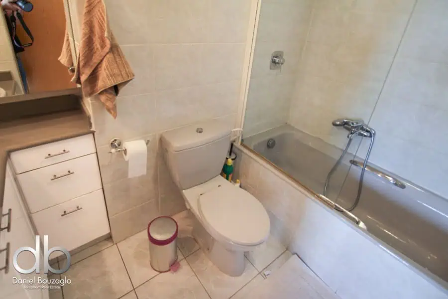 3br long term rental Lev Rechavia