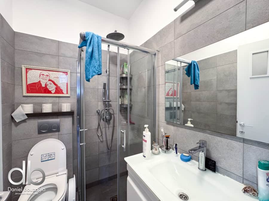 Caspi street rental with open view