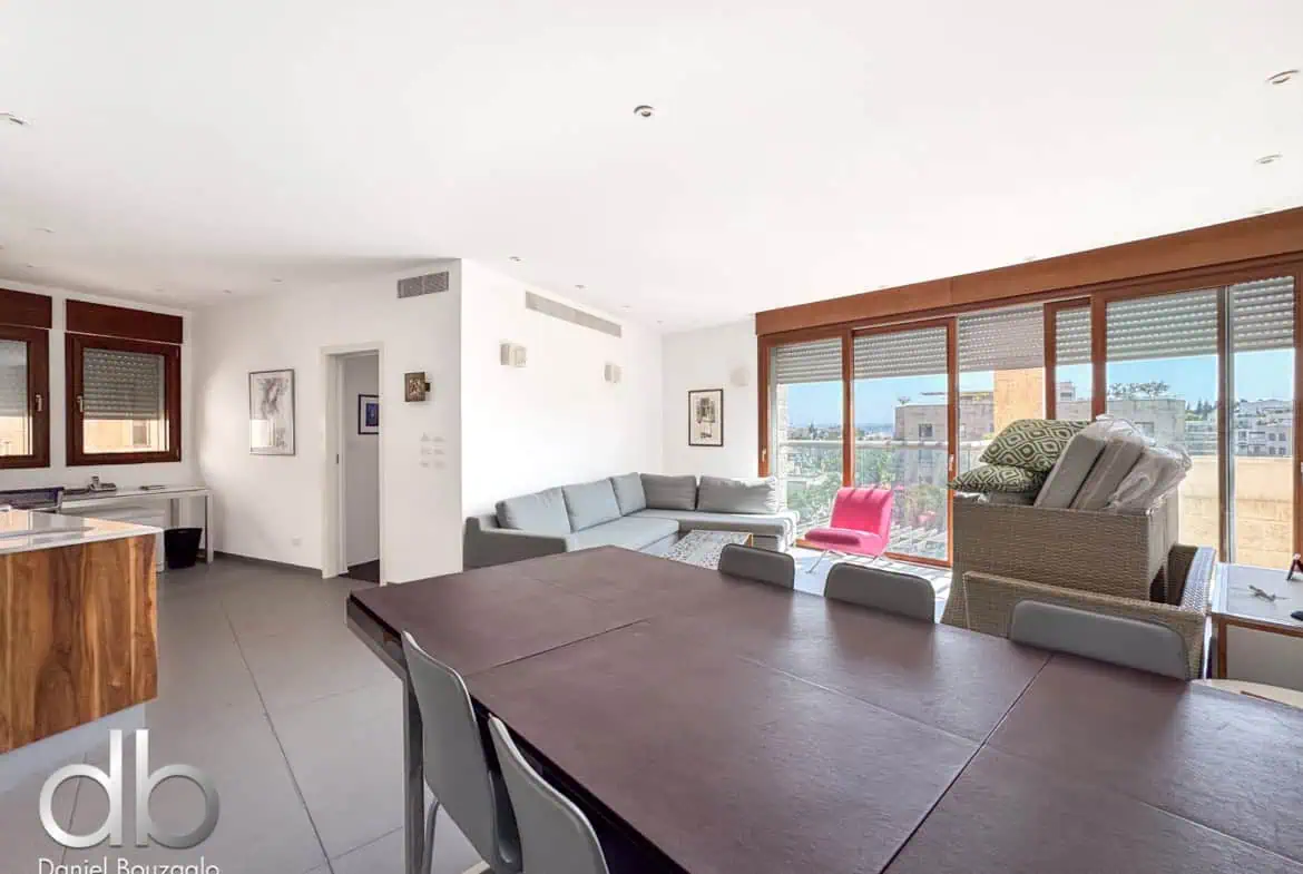 David Crown 25br furnished rental Jerusalem 7