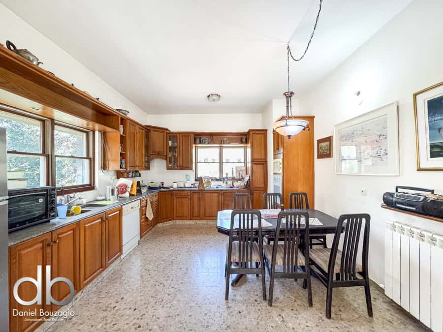 Revadim townhouse for sale Arnona Jerusalem