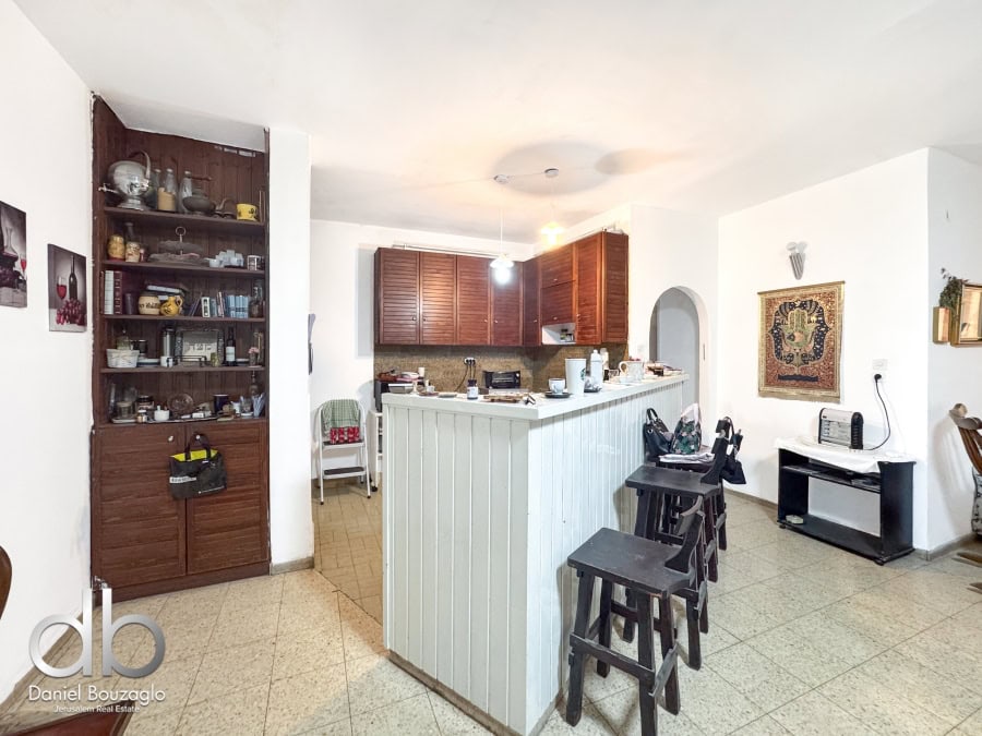 דירת 4 חדרים ברחוב דוד מרכוס טלביה ירושלים