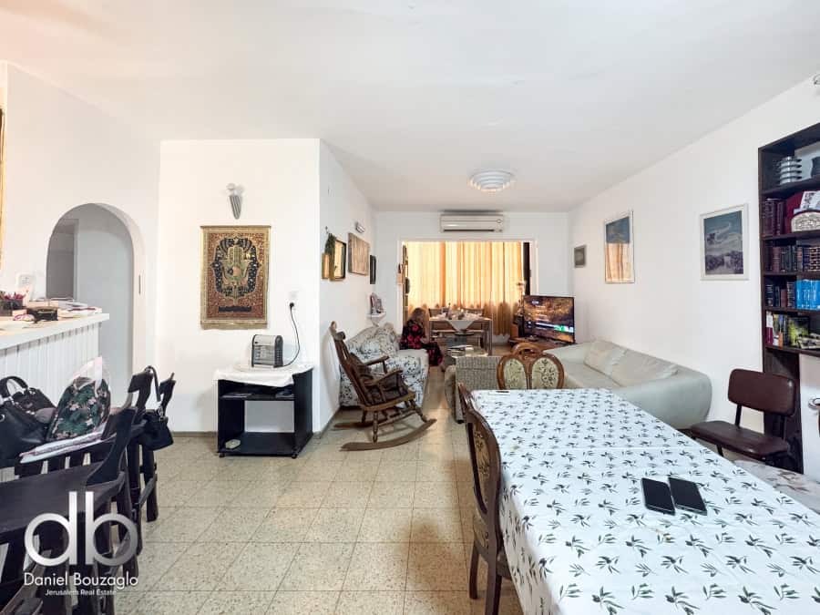 דירת 4 חדרים ברחוב דוד מרכוס טלביה ירושלים