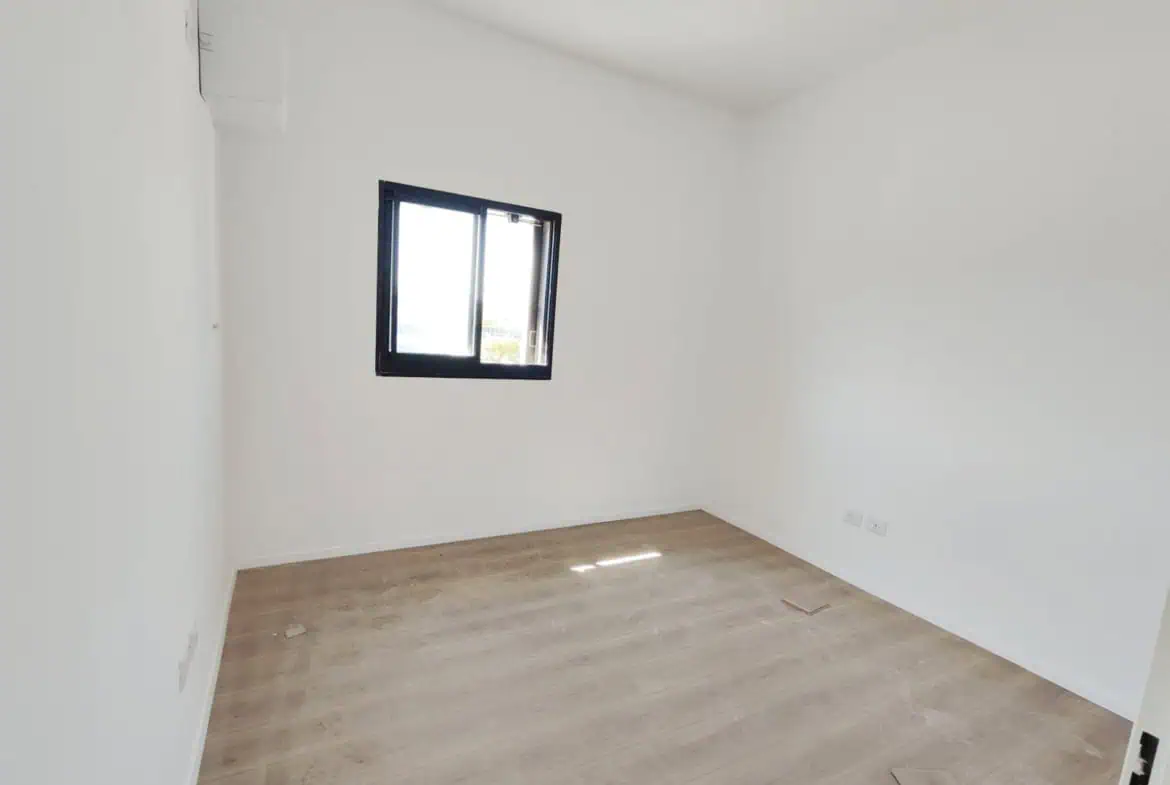 להשכרה דירת 4 חדרים במקור חיים בבניין חדש 1 להשכרה דירת 4 חדרים במקור חיים בבניין חדש