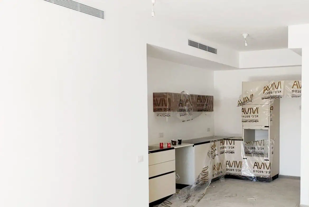 להשכרה דירת 4 חדרים במקור חיים בבניין חדש 4 להשכרה דירת 4 חדרים במקור חיים בבניין חדש