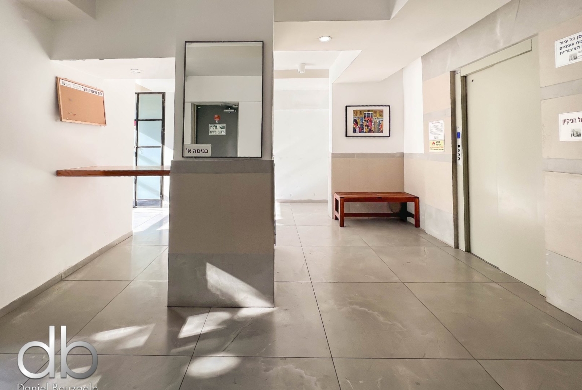 Baka penthouse On Gad street-9 3br on Gad Street Baka - lobby