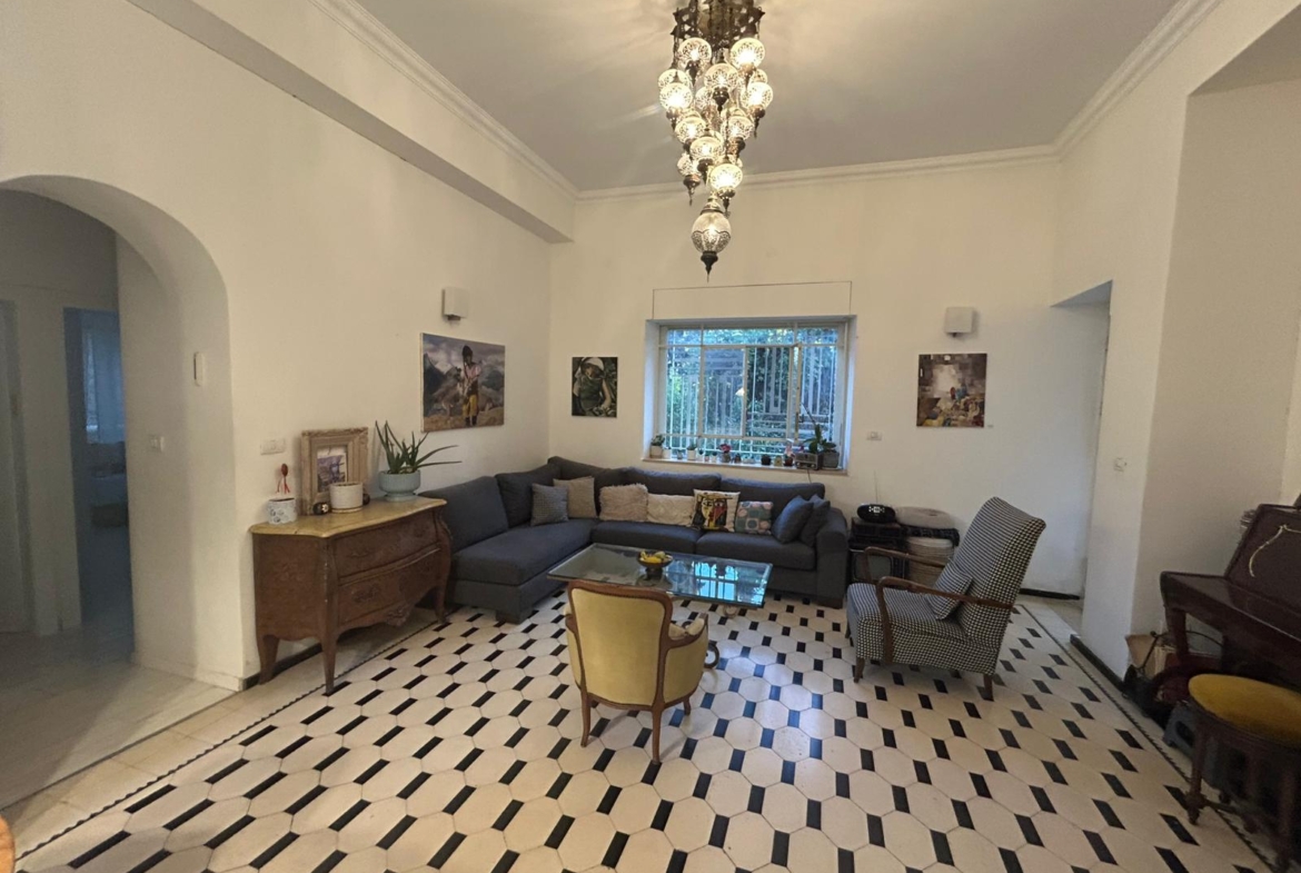 Hamagid Arab house garden apt for sale 10