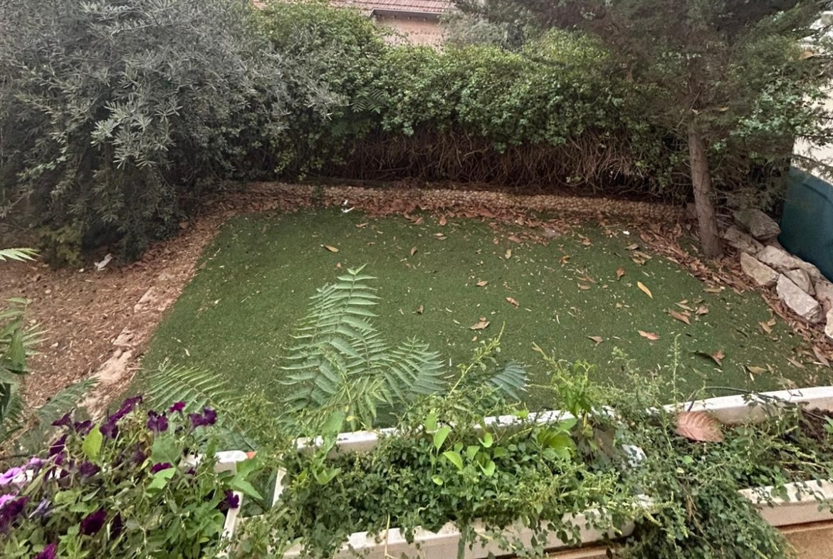 Hamagid Arab house garden apt for sale 121