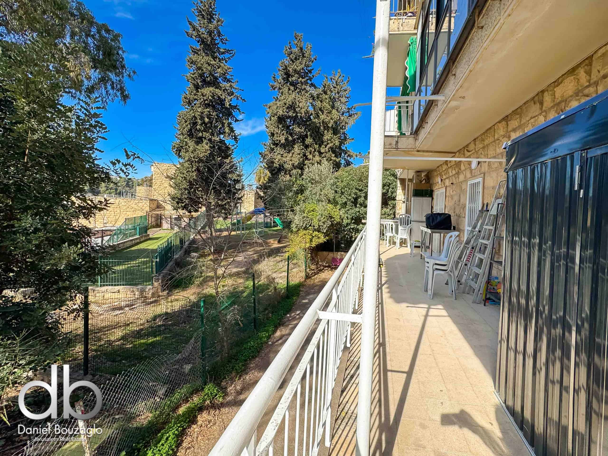 Hatibonim 22 4br rental Jerusalem