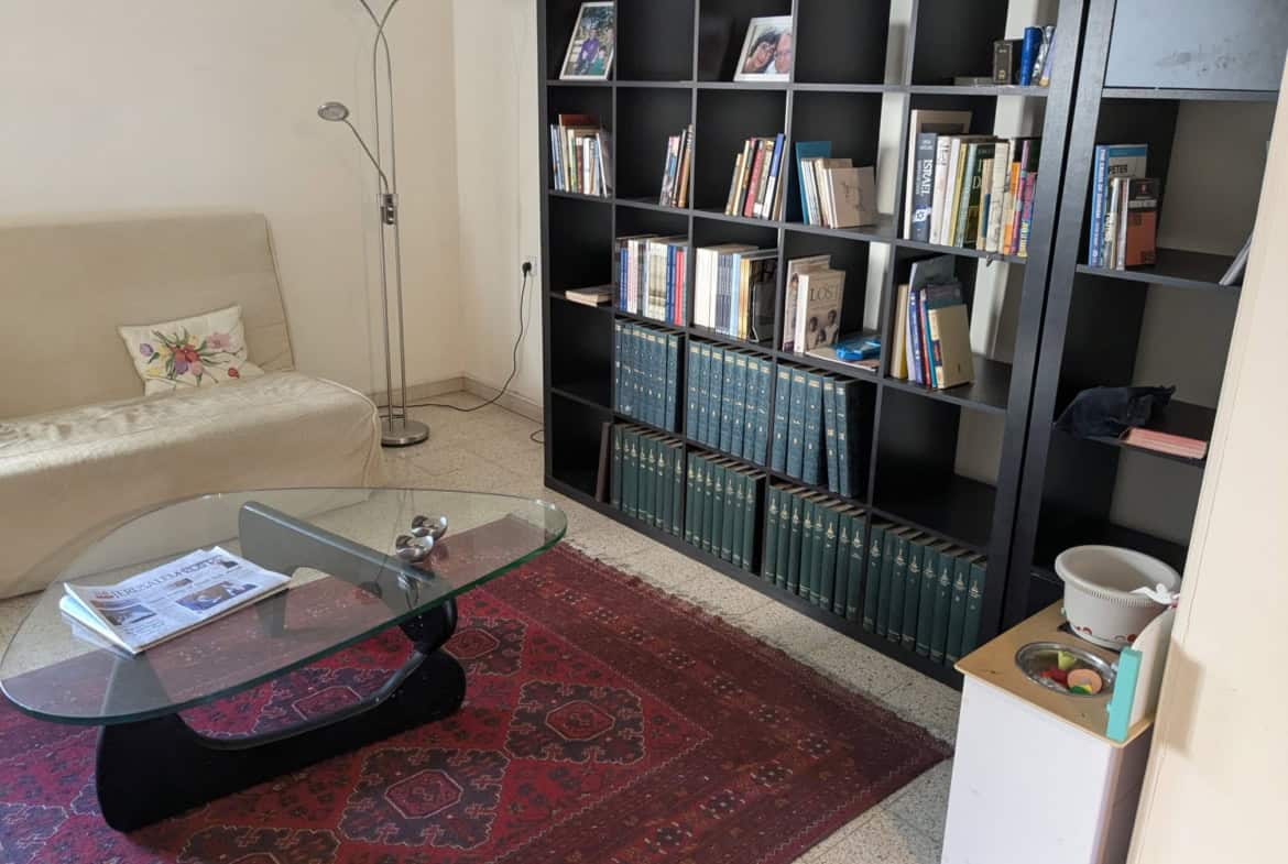 Mendele street Talbieh 35 rooms church lease apt