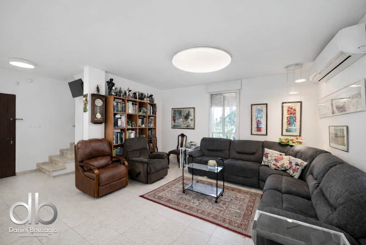 Rachel Imenu duplex for sale Jerusalem