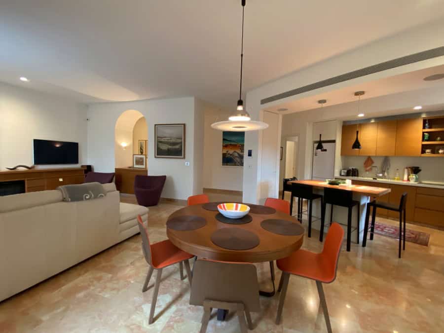 Luxury Apartment for Sale in Talbiya | 112 Sqm Mandate-Era Building