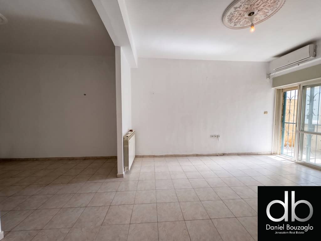 Spacious 2 Bedroom Apartment for Rent in the Heart of Rehavia