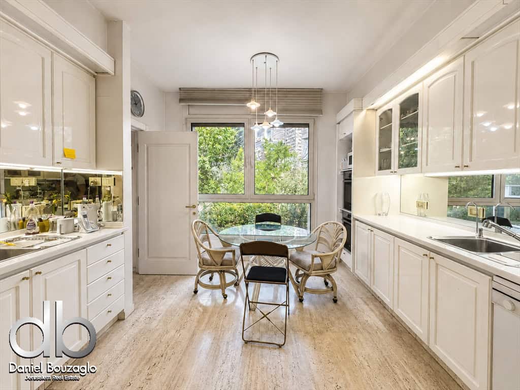 Rare 230sqm Apartment for Sale in Talbiya prime building