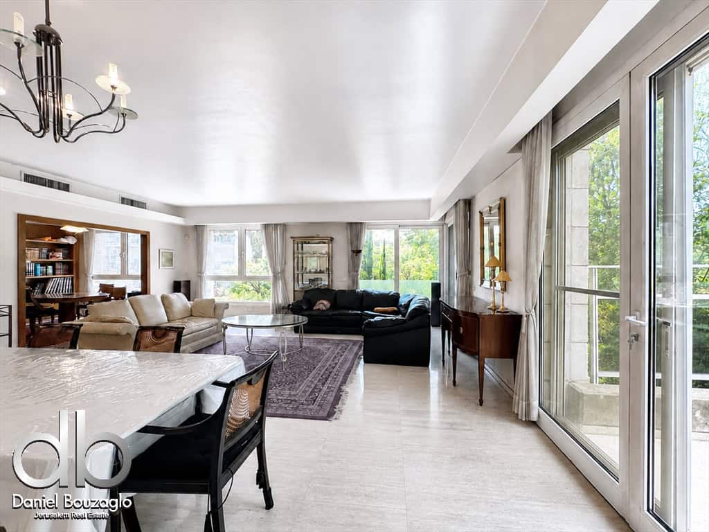 Rare 230sqm Apartment for Sale in Talbiya prime building