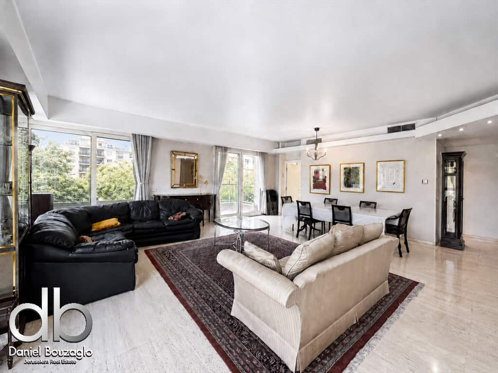 Rare 230sqm Apartment for Sale in Talbiya prime building