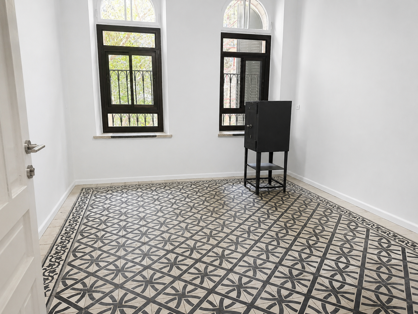 210 sqm garden apartment for rent in the German Colony