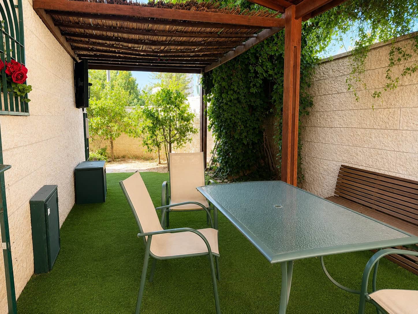 Private House for Rent on Yosef Hachmi Street