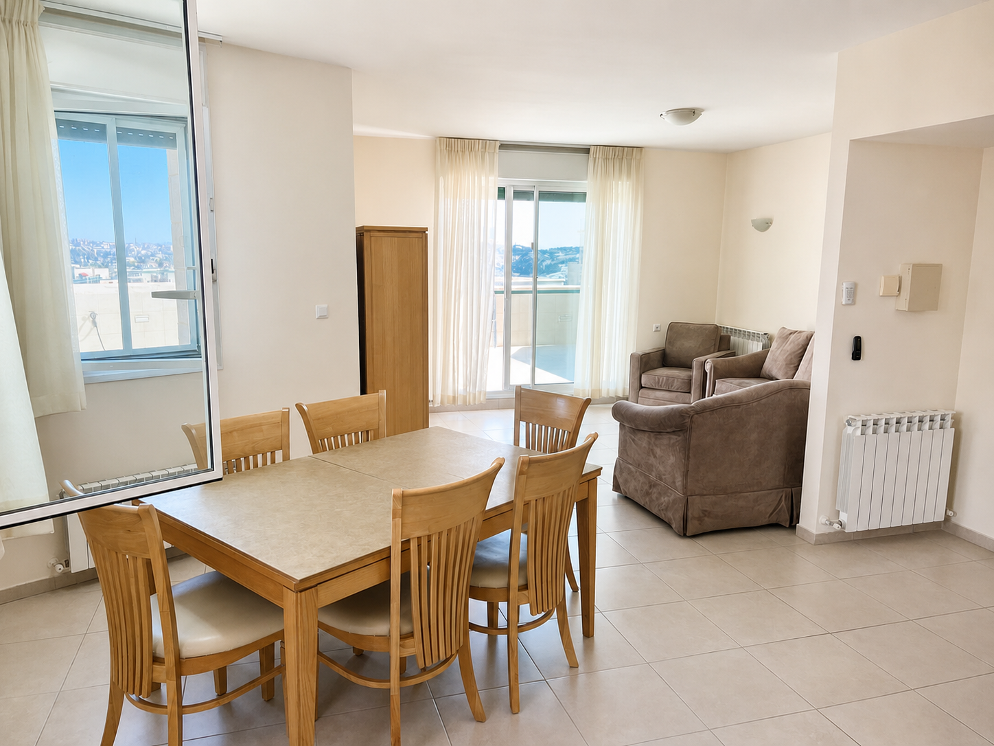 Spectacular 3 bedroom Arnona Penthouse for Rent