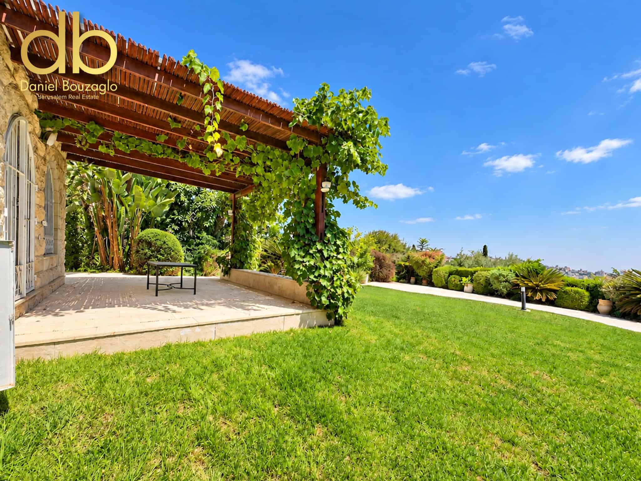 An Exceptional Family Residence on Jerusalem’s Prestigious Caspi Street