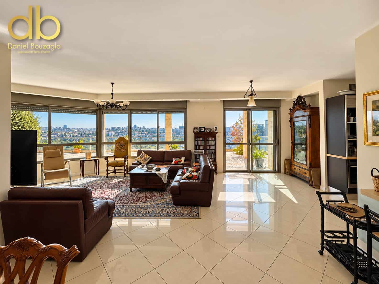 Exceptional Garden Apartment  – 360 SqM. Private Garden with Open Views