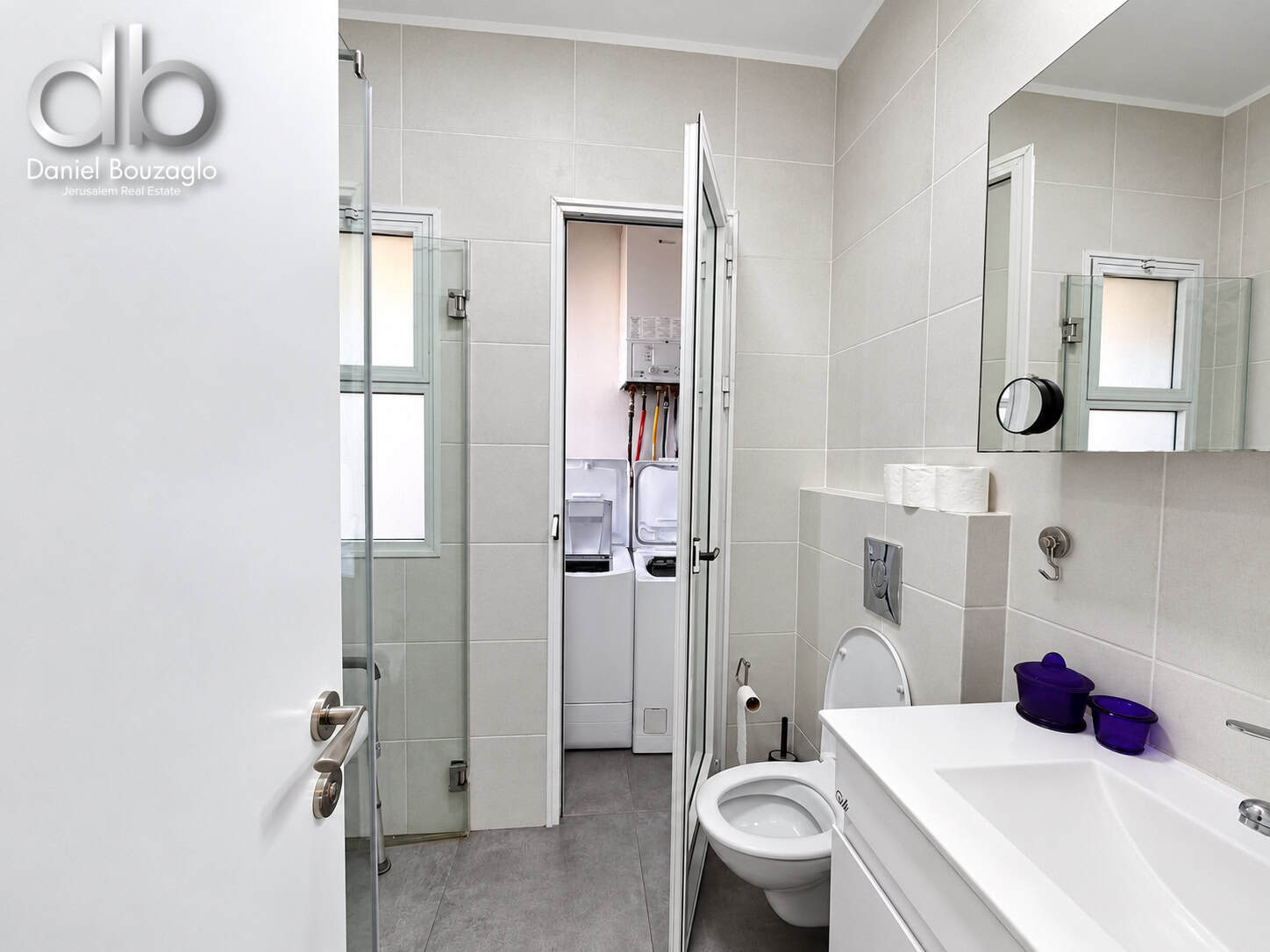 Spacious 3 Bedrooms Apartment for Sale in San Simon – Old Katamon